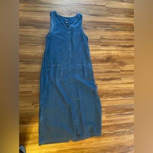 Womens Eddie Bauer denim dress